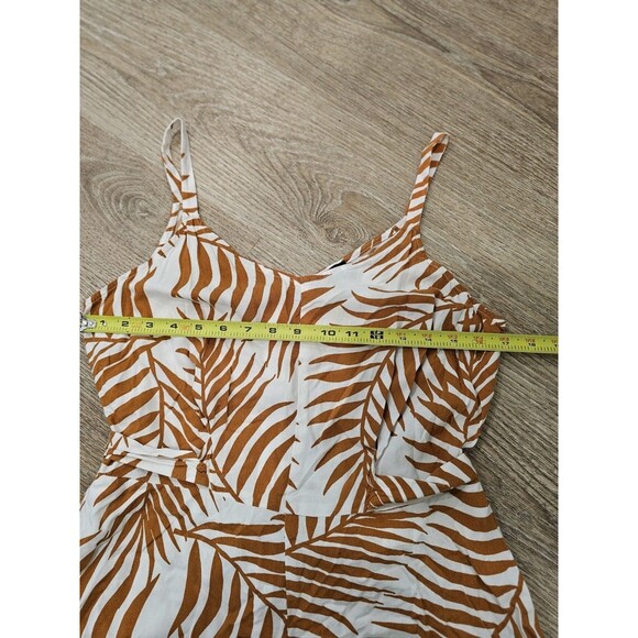 MSK Women's Size Medium Palm Print Wide Leg Tie Front Sleeveless Jumpsuit Romper - Picture 4 of 6